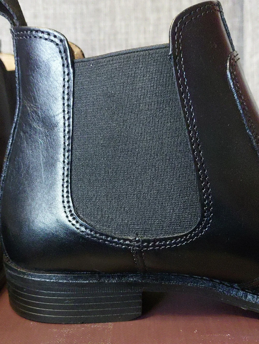 Johnston & Murphy Men's Black Lewis Chelsea Leather Boot Size 8.5
